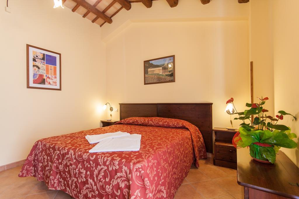 Casa Vacanze S. Marco Valderice Rum bild