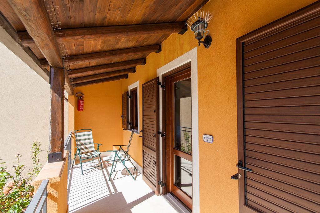 Casa Vacanze S. Marco Valderice Exteriör bild